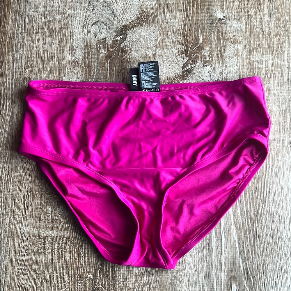DKNY NWOT Pink Swim Bottom size M